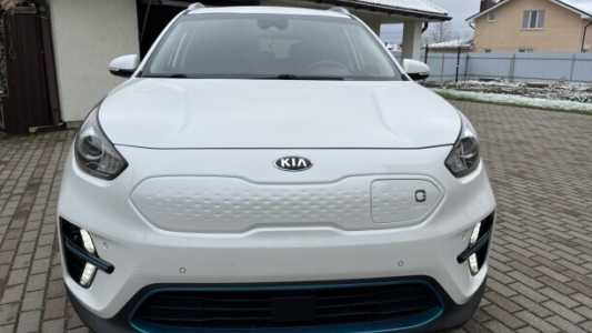 Kia Niro I Рестайлинг, 2019, пробег 126000 км Kia Niro I Рестайлинг, 2019, пробег 126000 км