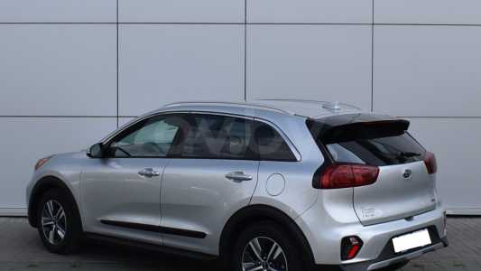 Kia Niro I Рестайлинг