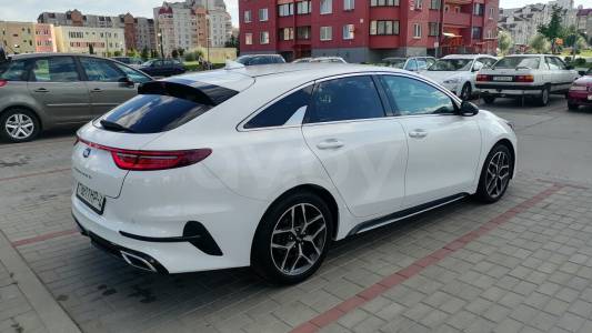 Kia ProCeed III