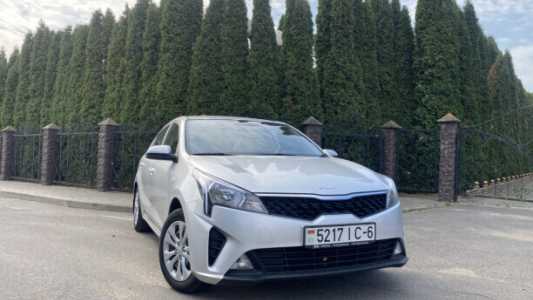 Kia Rio IV Рестайлинг, 2022, пробег 148000 км Kia Rio IV Рестайлинг, 2022, пробег 148000 км