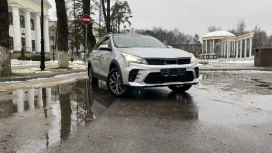 Kia Rio X (X-Line) I Рестайлинг, 2021, пробег 9500 км Kia Rio X (X-Line) I Рестайлинг, 2021, пробег 9500 км