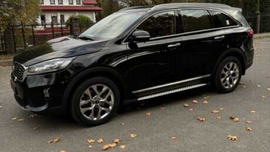 Kia Sorento III Рестайлинг, 2020, пробег 109000 км Kia Sorento III Рестайлинг, 2020, пробег 109000 км