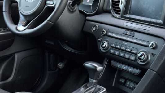 Kia Sportage IV, 2017, пробег 175000 км Kia Sportage IV, 2017, пробег 175000 км