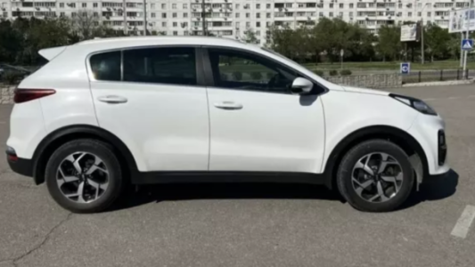 Kia Sportage IV Рестайлинг, 2018, пробег 202000 км Kia Sportage IV Рестайлинг, 2018, пробег 202000 км