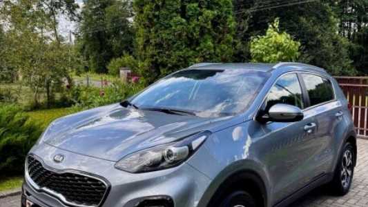 Kia Sportage IV Рестайлинг, 2020, пробег 140000 км Kia Sportage IV Рестайлинг, 2020, пробег 140000 км