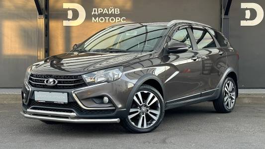 Lada (ВАЗ) Vesta Cross I