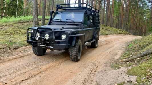 Land Rover Defender I