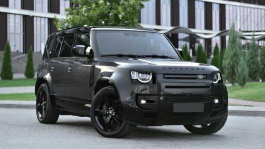 Land Rover Defender II, 2021, пробег 68000 км Land Rover Defender II, 2021, пробег 68000 км