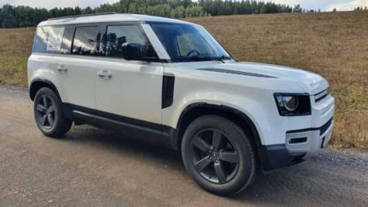 Land Rover Defender II, 2021, пробег 70000 км Land Rover Defender II, 2021, пробег 70000 км
