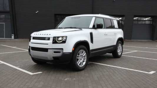 Land Rover Defender II, 2023, пробег 7000 км Land Rover Defender II, 2023, пробег 7000 км