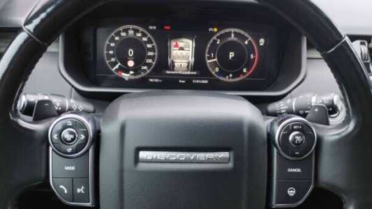 Land Rover Discovery V, 2018, пробег 183000 км Land Rover Discovery V, 2018, пробег 183000 км