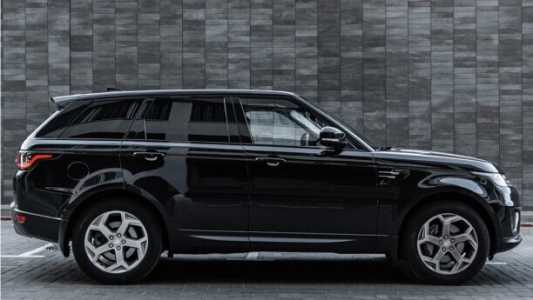 Land Rover Range Rover Sport II Рестайлинг, 2018, пробег 95000 км Land Rover Range Rover Sport II Рестайлинг, 2018, пробег 95000 км
