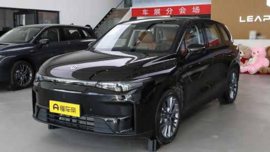 Leapmotor C10 I