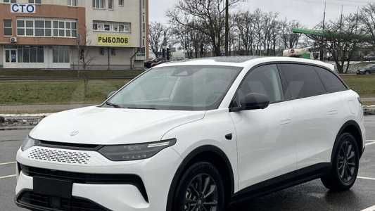 Leapmotor C11 I