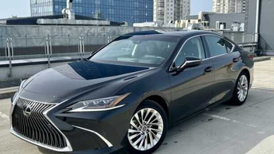 Lexus ES VII  Рестайлинг, 2021, пробег 1008 км