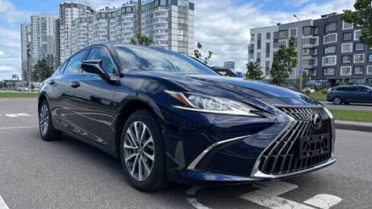 Lexus ES VII  Рестайлинг, 2024, пробег 2200 км