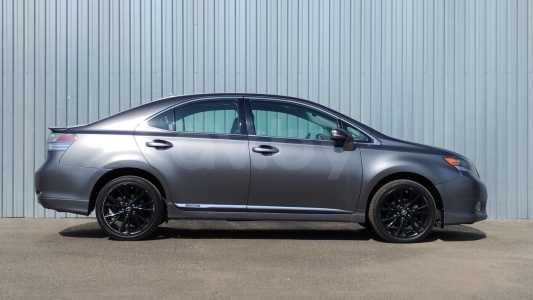 Lexus HS I