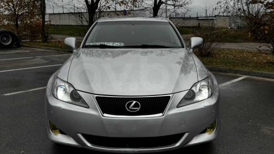 Lexus IS II