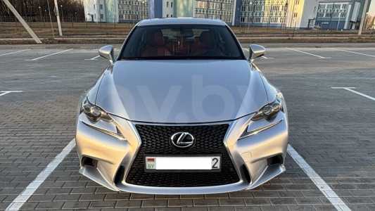 Lexus IS III