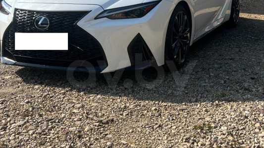 Lexus IS IV