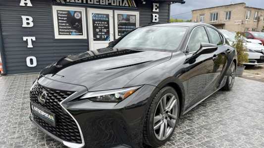 Lexus IS IV