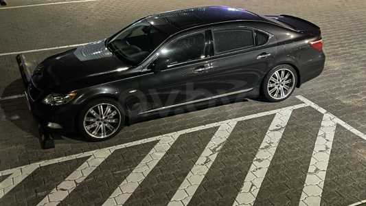 Lexus LS IV