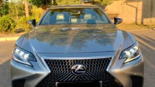 Lexus LS V, 2018, пробег 123700 км Lexus LS V, 2018, пробег 123700 км