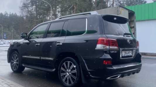 Lexus LX III  Рестайлинг, 2015, пробег 170000 км