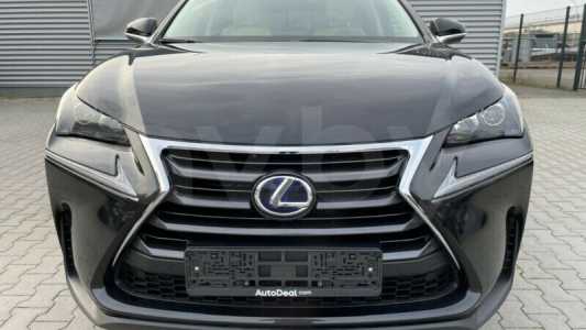 Lexus NX I