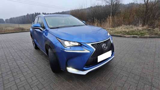 Lexus NX I