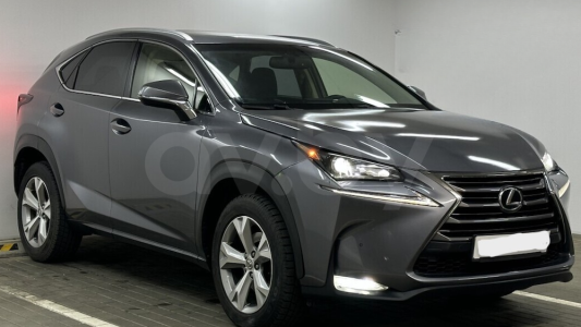 Lexus NX I