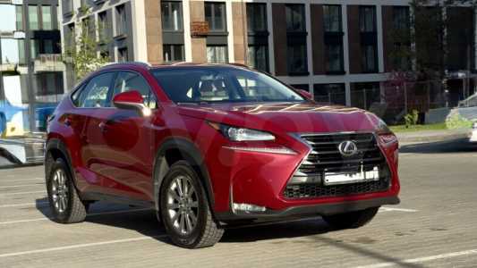 Lexus NX I