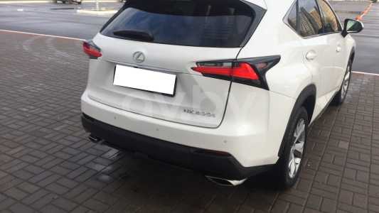 Lexus NX I