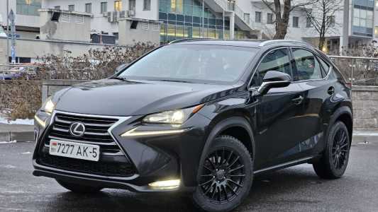 Lexus NX I