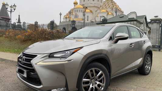 Lexus NX I