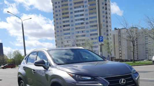 Lexus NX I