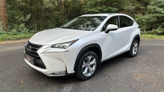 Lexus NX I