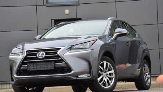 Lexus NX I