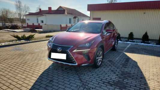 Lexus NX I Рестайлинг, 2018, пробег 97000 км Lexus NX I Рестайлинг, 2018, пробег 97000 км