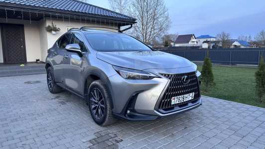 Lexus NX II