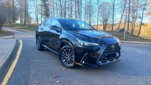 Lexus NX II