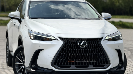 Lexus NX II