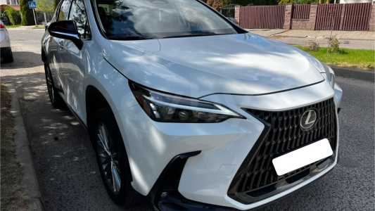 Lexus NX II