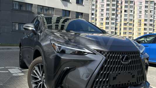 Lexus NX II