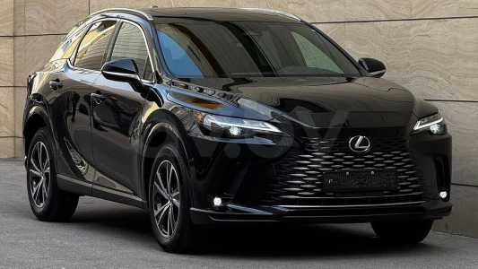 Lexus RX V