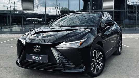 Lexus RZ I