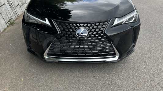 Lexus UX I