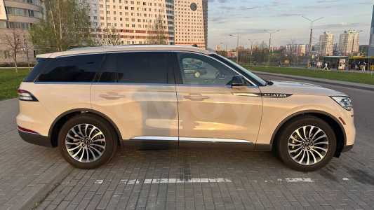 Lincoln Aviator II 
