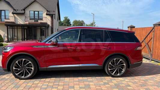 Lincoln Aviator II 