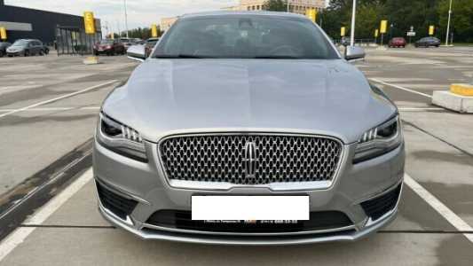 Lincoln MKZ II Рестайлинг, 2020, пробег 72500 км Lincoln MKZ II Рестайлинг, 2020, пробег 72500 км